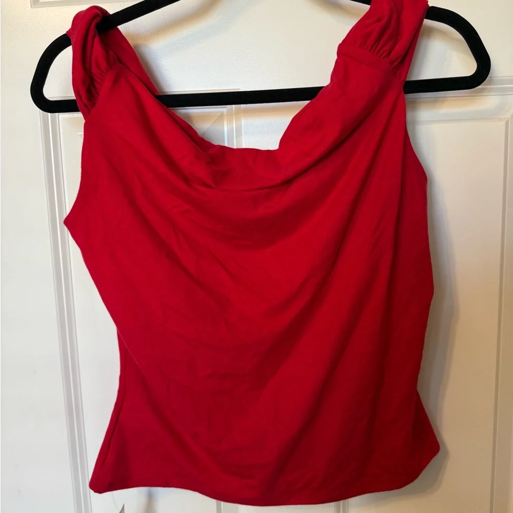NWT Reformation cello knit top in lipstick red size large - Picture 6 of 9